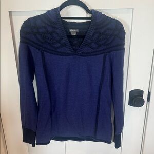 Eddie Bauer | Purple Hooded V-Neck Sweater Size Medium